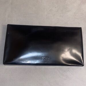 BCBG MAXAZRIA BLACK ITALIAN LEATHER CLUTCH
